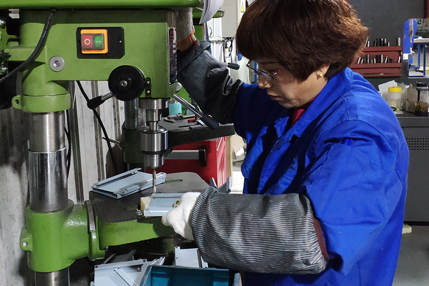 宣爾鈑金加工車(chē)間